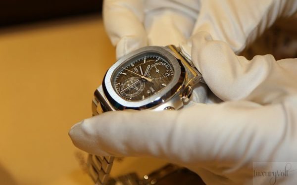 patek nautilus dual time