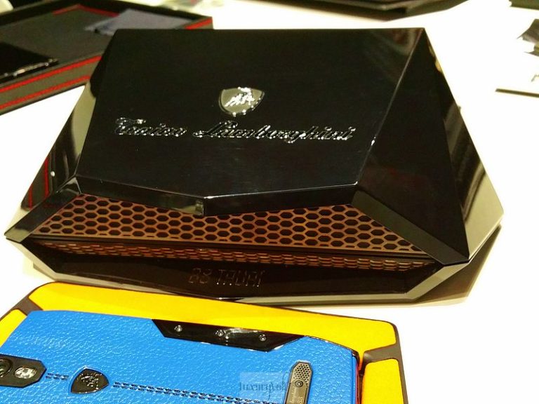 Lamborghini Phone with Latest Android 4.4 OS: Hands on Pics, Price ...