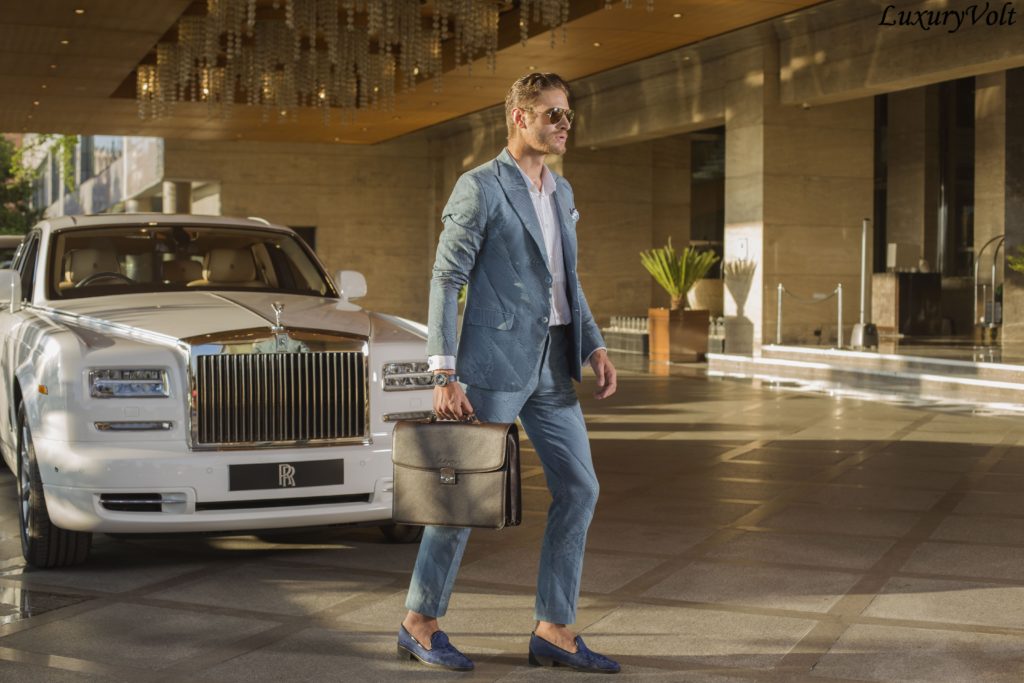 Rolls-royce-delhi-rich-stylish-men
