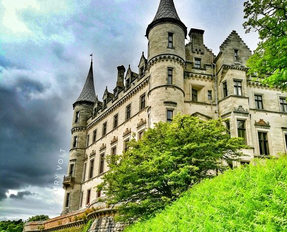 Biggest castles in Scotland travel blog