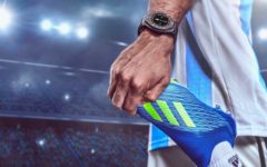 Once you are done lookin at its electric blue beauty with staary eyes, do notice the low-cut collar, moulded heel and skin-tight fit of the adidas X18 football shoes