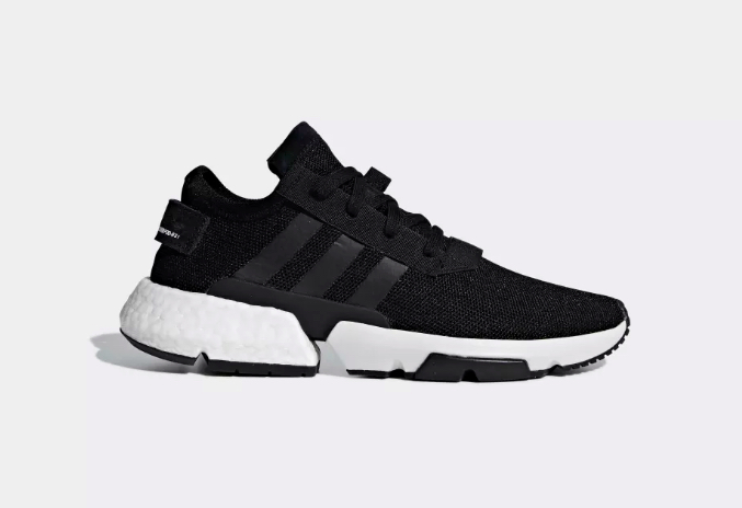 adidas Originals fuses a high rebound EVA forefoot, BOOST heel and Point of Deflection bridge.