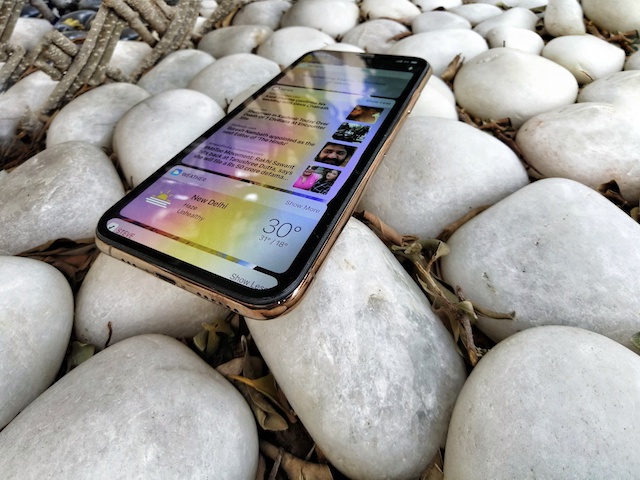 While the iPhone XS is an incremental upgrade of the iPhone X, the XS Max comes with a larger display replacing the ‘Plus’ phone range from Apple.